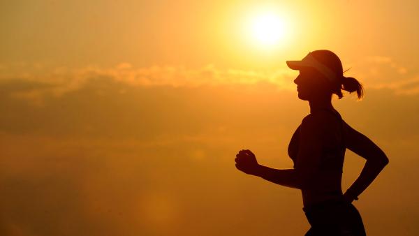 Caldo, sole e jogging